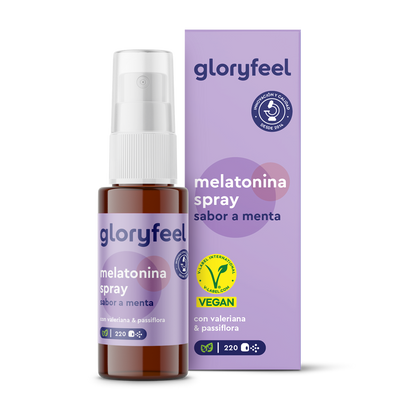 Una caja y una botella de gloryfeel GmbH Melatonina Spray, sabor menta, con melatonina natural, valeriana y pasiflora para la calidad del sueño. Etiqueta vegana, 220 dosis incluidas.